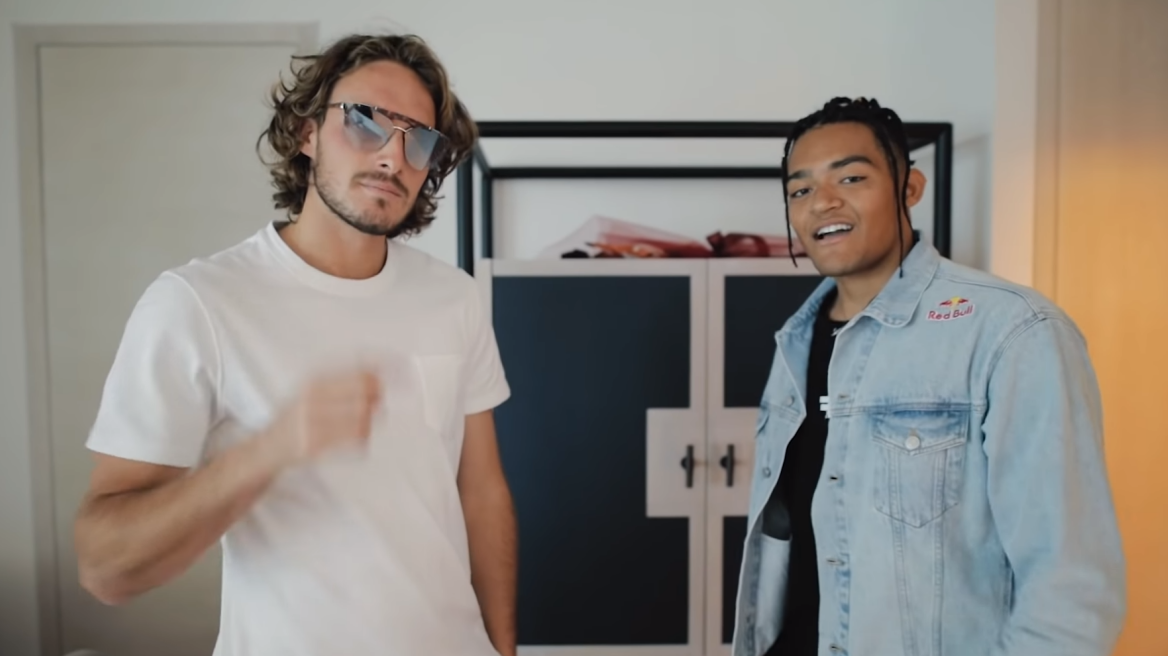 Ξεκαρδιστικό βίντεο: Διαγωνισμός με... ανέκδοτα ανάμεσα σε Τσιτσιπά και Καραλή