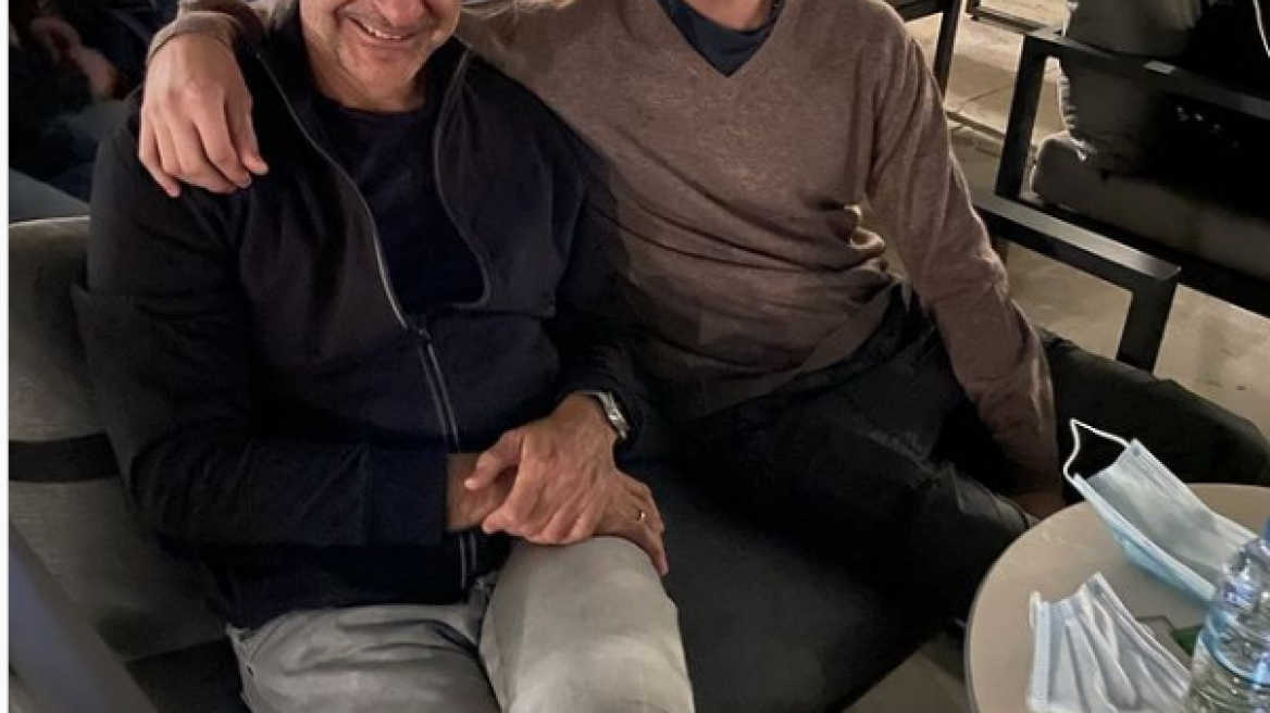 Κ. Μητσοτάκης: Με τον γιο του στην νέα ταινία του 007 - Δείτε την ανάρτησή του