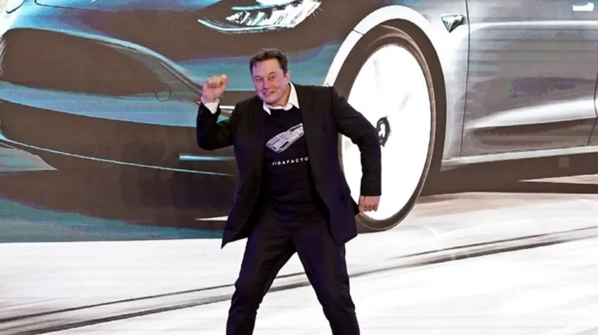 Τι φοβάται ο Elon Musk;