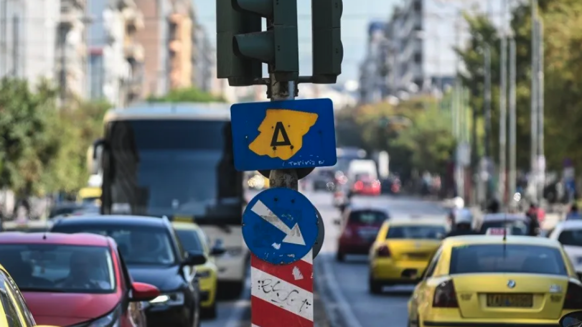 Στο τραπέζι διόδια και «μπλόκο» σε παλαιά ΙΧ και φορτηγά...