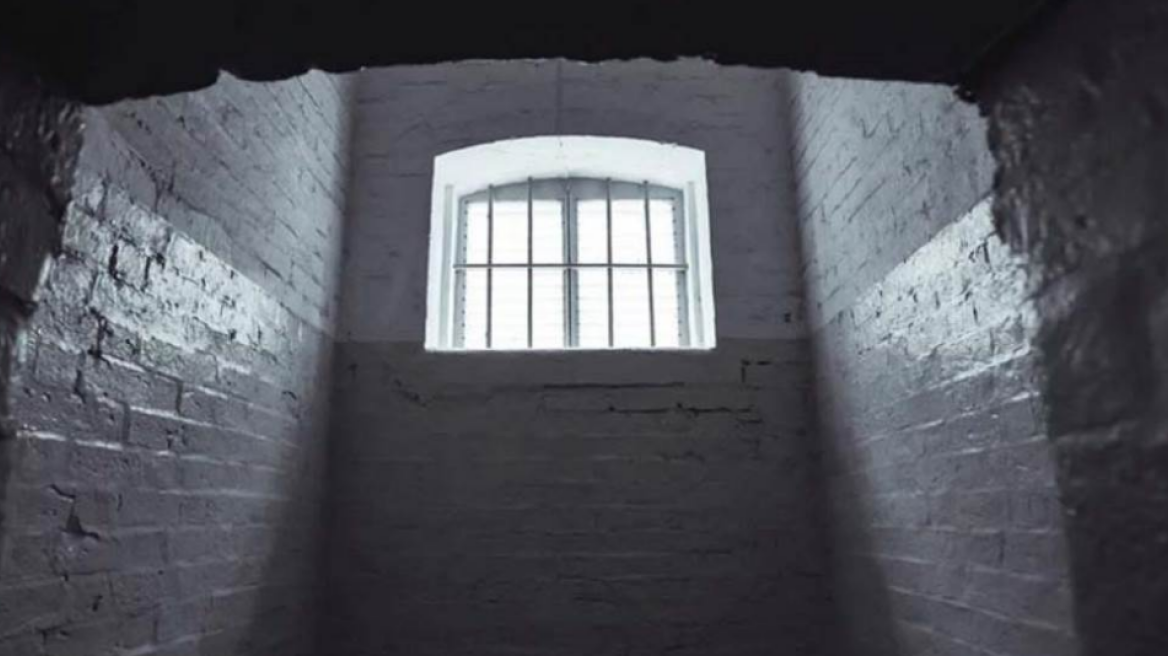 Κρήτη: Στην φυλακή ο πατριός που ασελγούσε σε βάρος της ανήλικης κόρης της συντρόφου του