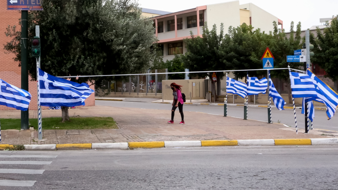 Καιρός: Με συννεφιά και κρύο η 28η Οκτωβρίου - Υπό το μηδέν η θερμοκρασία το πρωί σε περιοχές της βόρειας Ελλάδας