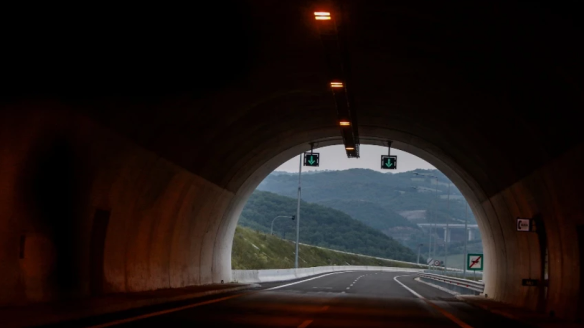 Κυκλοφοριακές ρυθμίσεις στις σήραγγες της Παναγοπούλας στην Κορίνθου - Πατρών