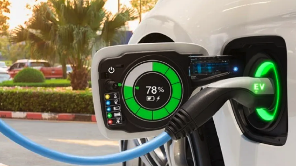 Βόμβα Μητσοτάκη: Απαγόρευση πώλησης ΙΧ βενζίνης και diesel στην Ελλάδα!