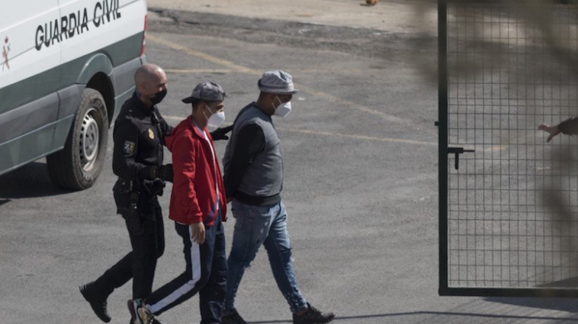 Προφυλακίστηκαν οι 12 που προσπάθησαν να διαφύγουν μετά την αναγκαστική προσγείωση αεροσκάφους στη Μαγιόρκα