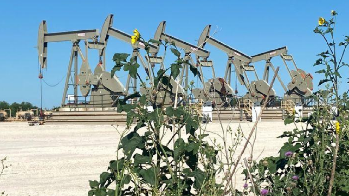 Πετρέλαιο: Μειώνεται σήμερα η τιμή του Μπρεντ και αυξάνεται του αργού