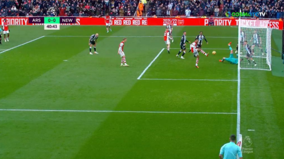 Βίντεο: Ο Ομπαμεγιάνγκ έχασε την ευκαιρία της χρονιάς