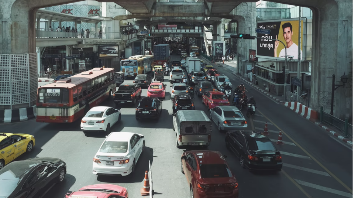 Μετάλλαξη Omicron: Η Ταϊλάνδη απαγορεύει την είσοδο σε ταξιδιώτες από χώρες της Αφρικής 