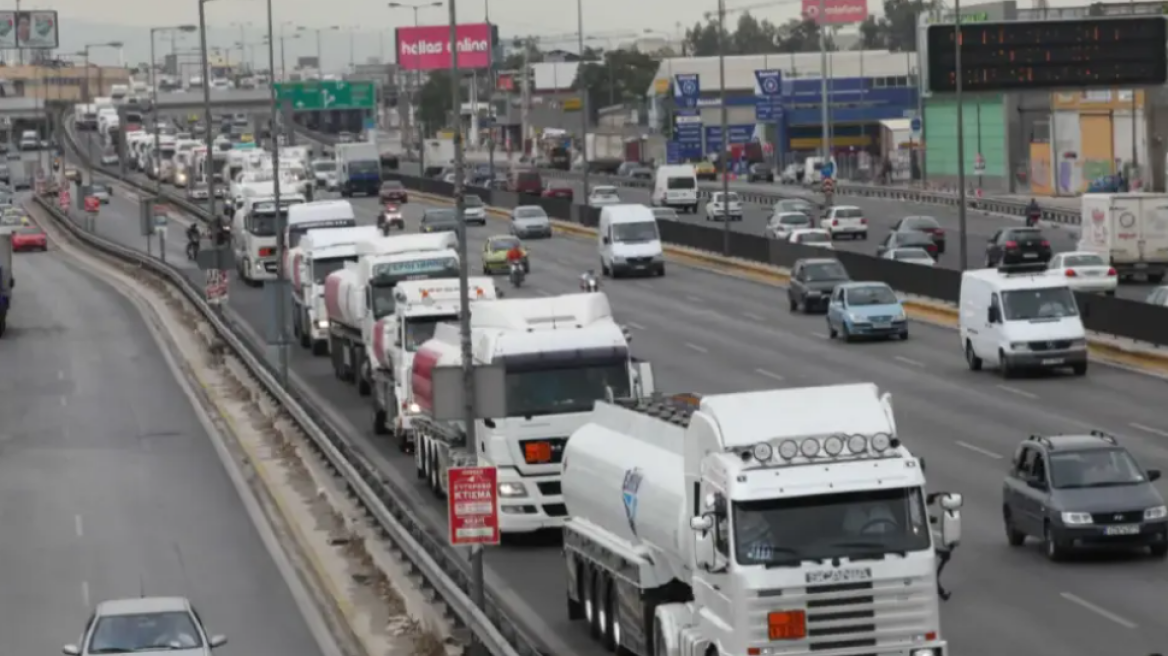 Κίνηση στους δρόμους: Αυξημένη η κίνηση στο ανοδικό ρεύμα του Κηφισού, πού επιμένει το μποτιλιάρισμα