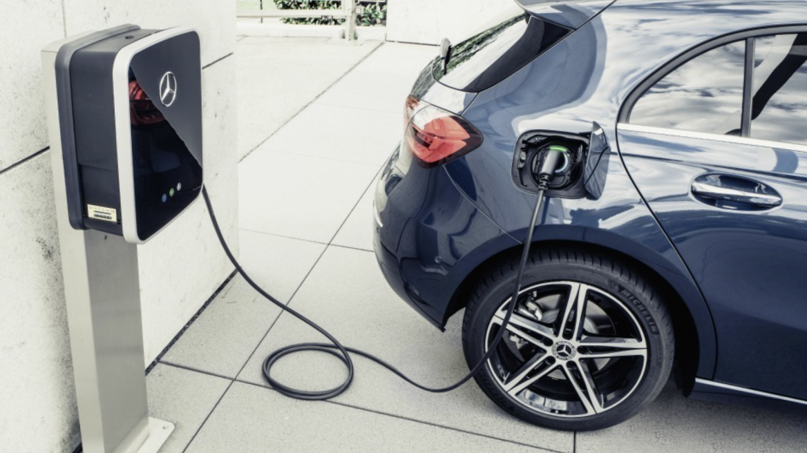 Ελλάδα: Τι αυτοκίνητα αγοράσαμε;