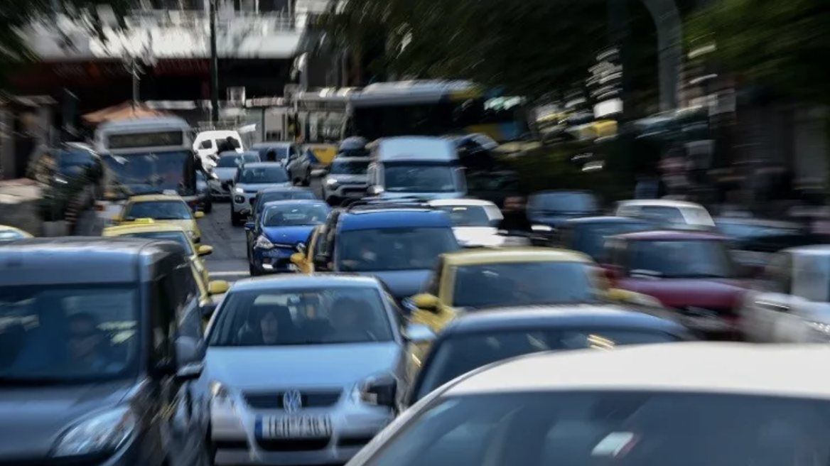 Στόχος το 34% των μετακινήσεων στην Αθήνα να γίνονται με ΜΜΜ