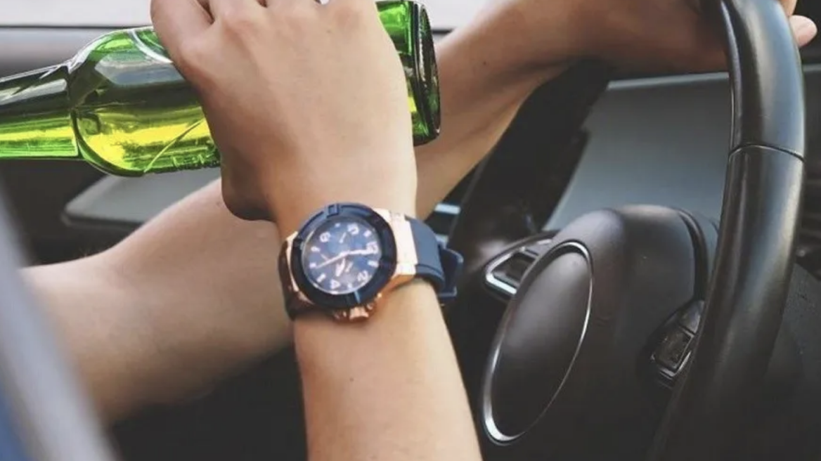 Γίνονται «στουπί» και θέλουν να πιάσουν τιμόνι