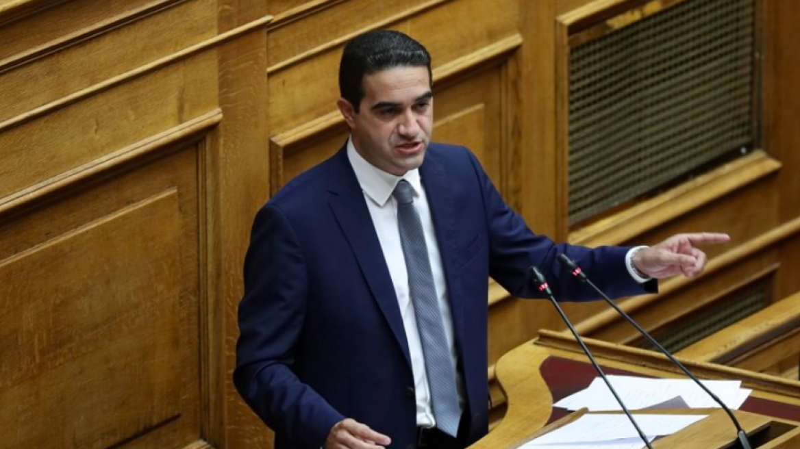 Κατρίνης: «Η κυβέρνηση εργαλειοποιεί, υποβαθμίζει και περιθωριοποιεί τους επιστήμονες»