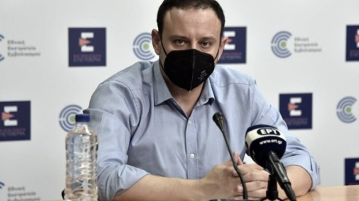 «Βραχυχρόνια η κορύφωση της Omicron» δηλώνει ο Μαγιορκίνης