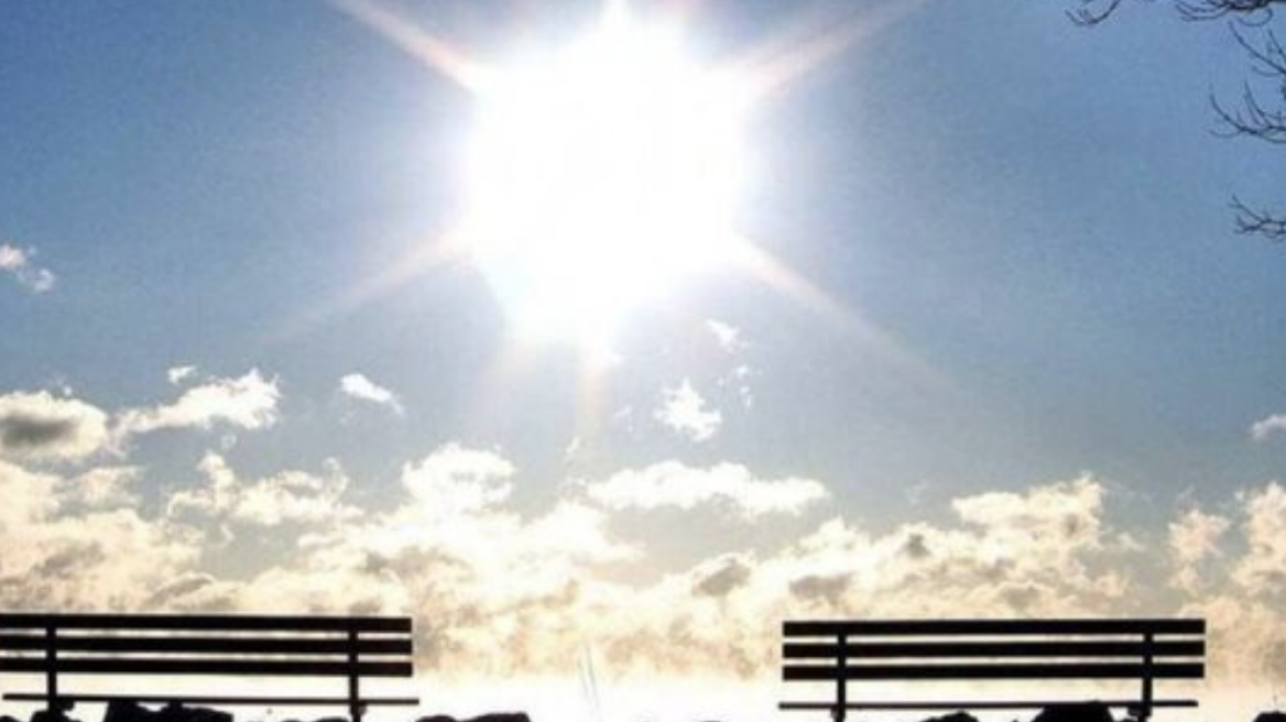Καιρός: Με ηλιοφάνεια και 19 βαθμούς η πρώτη μέρα του χρόνου 
