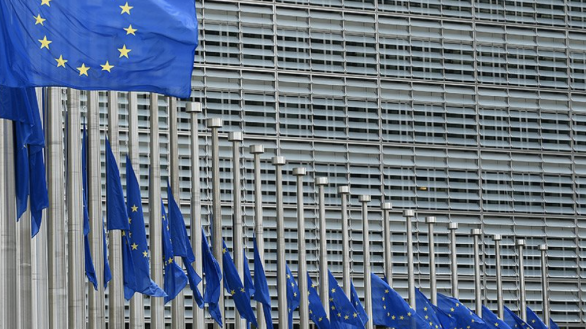Η ΕΕ καταρτίζει σχέδια για «πράσινες» επενδύσεις