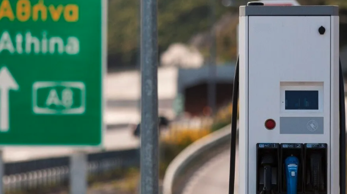 Γιατί τα ηλεκτρικά ΙΧ έχουν μεγαλύτερη αυτονομία στην Αθήνα;