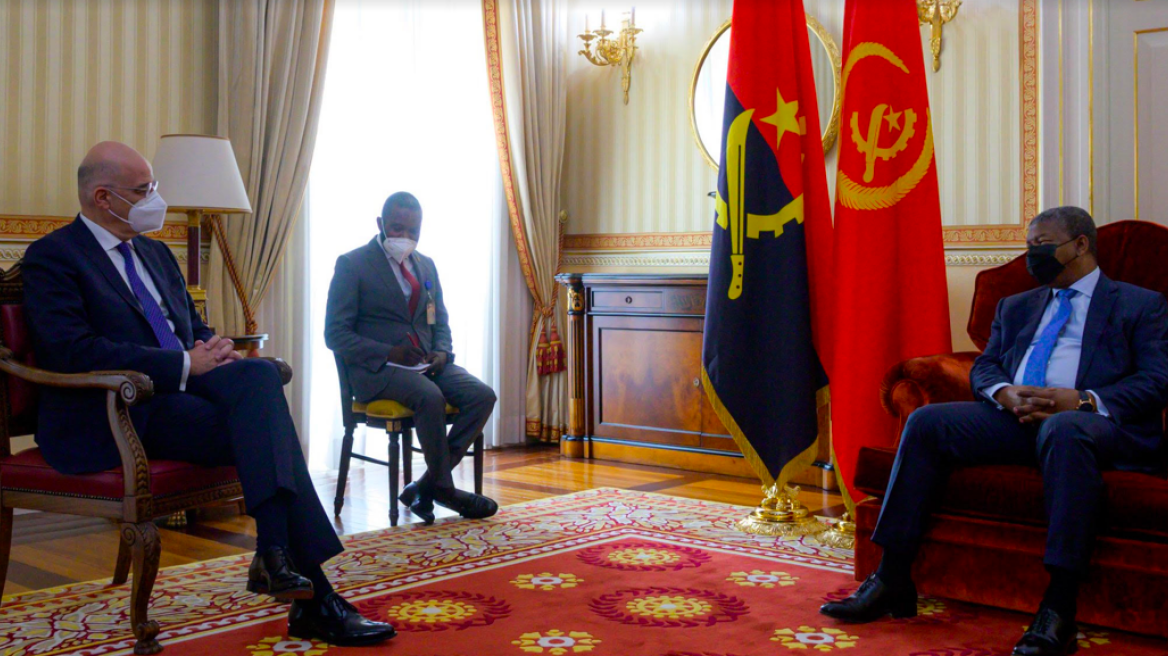 Νίκος Δένδιας: Συναντήθηκε με τον πρόεδρο της Ανγκόλας	