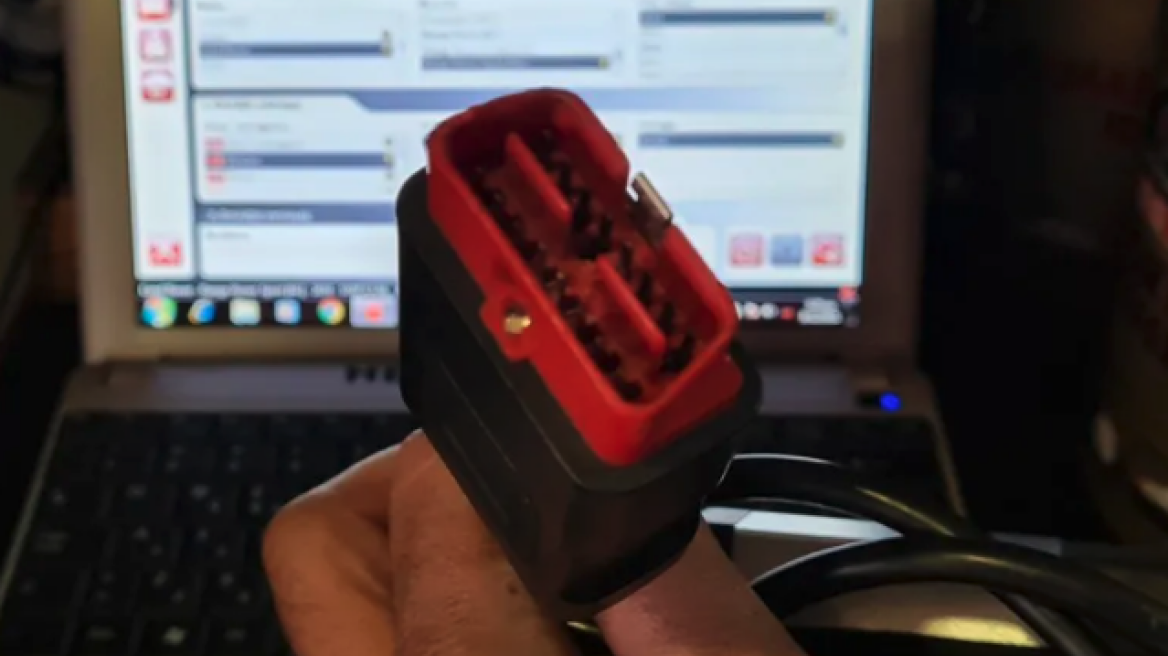 Μία απλή πατέντα για να μην σου κλέψουν το αυτοκίνητο (+video)