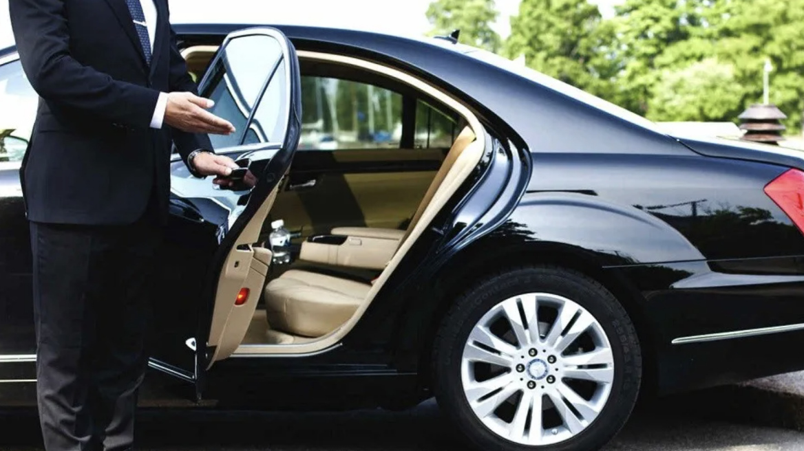 Προς απελευθέρωση και η ενοικίαση ΙΧ με οδηγό - Αλλάξει ριζικά το τοπίο στα Ταξί