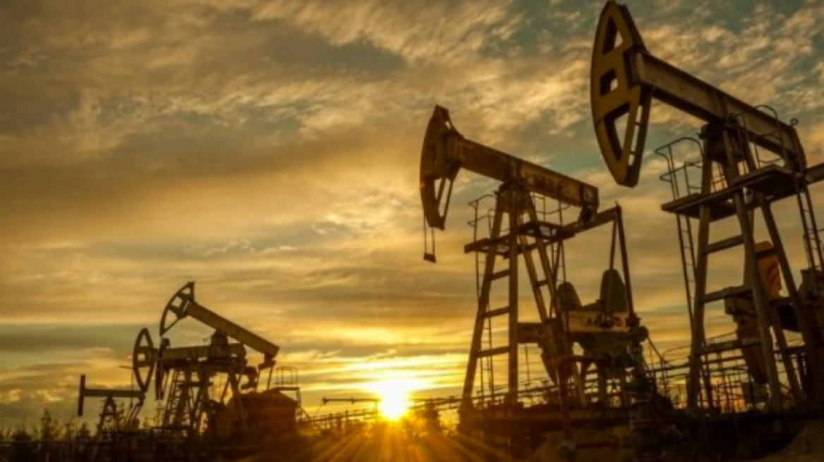 Άνοδος 2% στην τιμή του πετρελαίου, πάνω από τα 100 δολάρια παραμένει το μπρεντ
