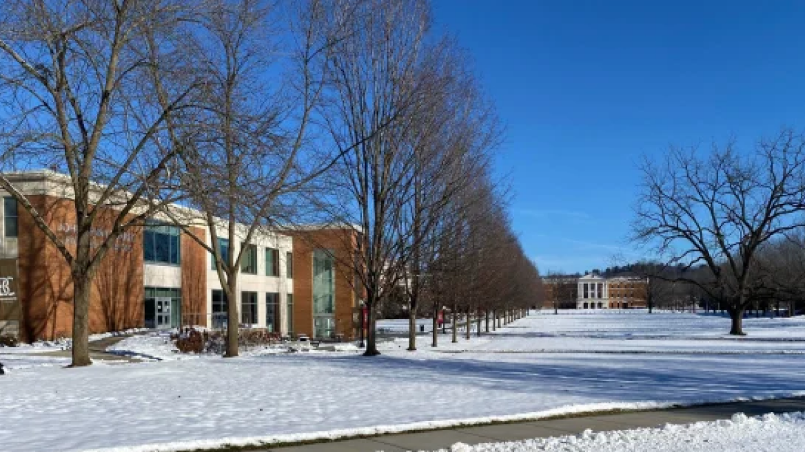 Πυροβολισμοί στη Βιρτζίνια, ένοπλος εισέβαλε σε πανεπιστήμιο