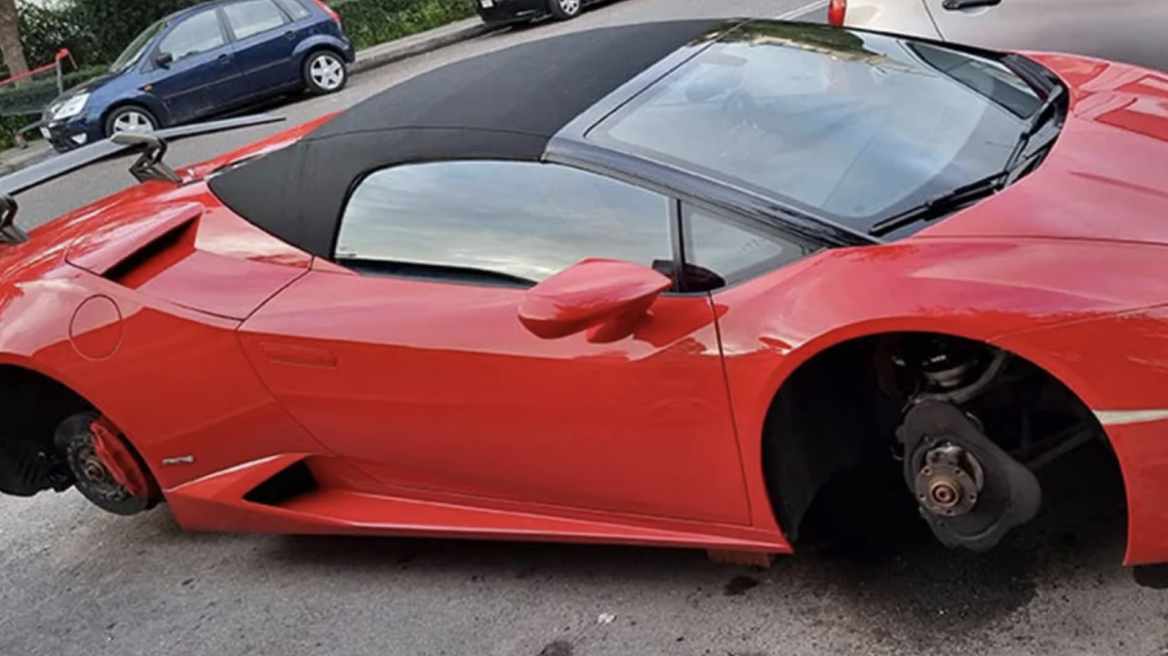 Απίστευτο: Εκλεψαν τα ζαντολάστιχα Lamborghini στην Γλυφάδα - Πόσο κοστίζουν;