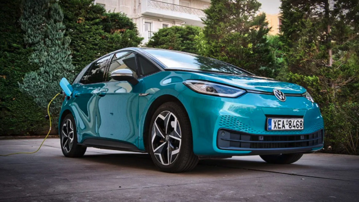 Ποια ηλεκτρικά και plug-in hybrid αγόρασαν οι Έλληνες;