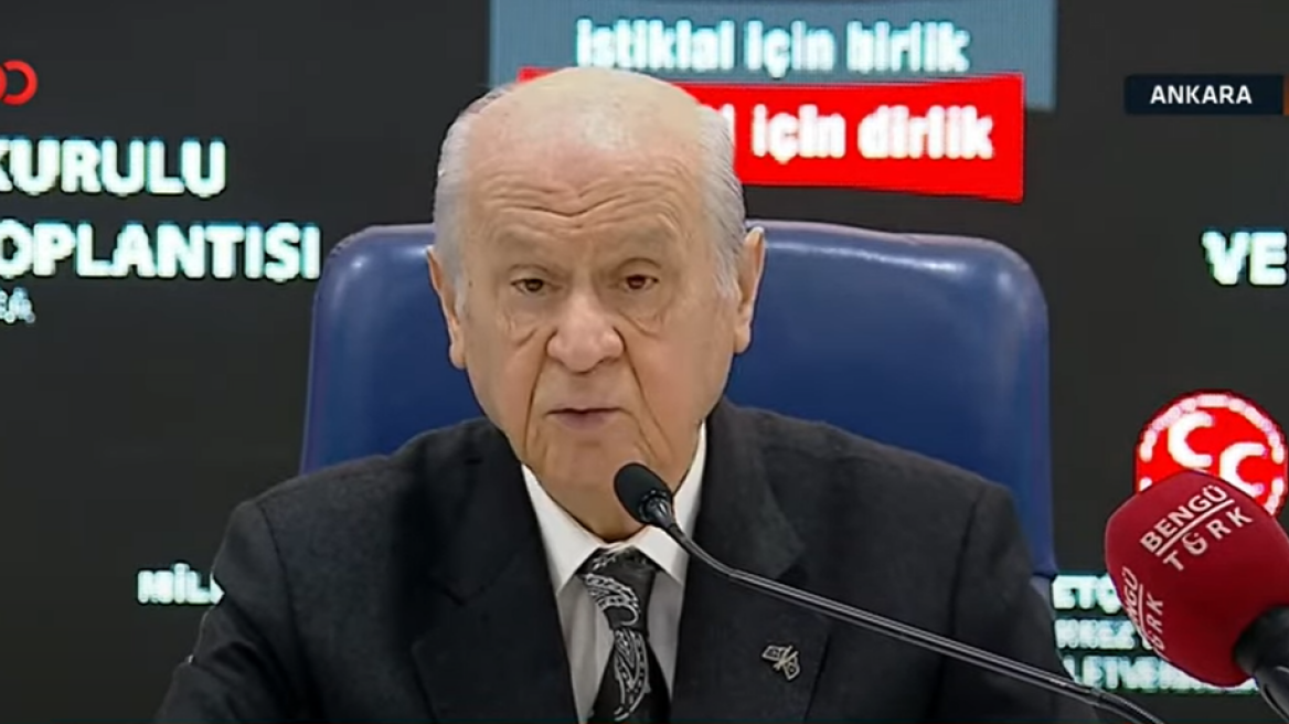 Αρχηγός Γκρίζων Λύκων για Ελλάδα: «Χύνει αίμα, σε στεριά και θάλασσα»