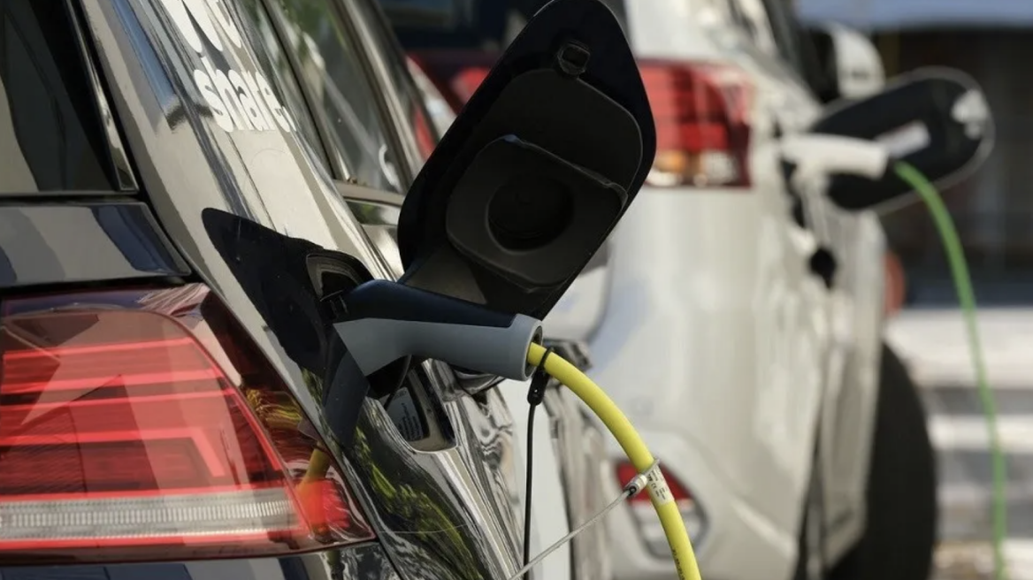 Όνειρο απατηλό το 1 στα 4 ηλεκτρικά ΙΧ στο Leasing από το 2023!