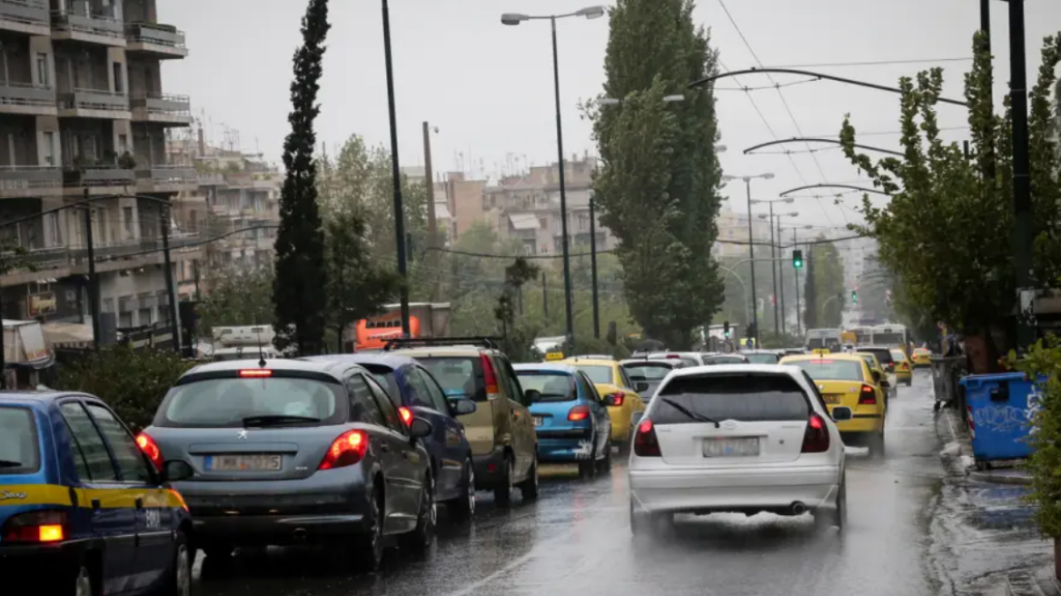 Κίνηση στους δρόμους: Πού θα συναντήσετε μποτιλιάρισμα τώρα - Live εικόνα