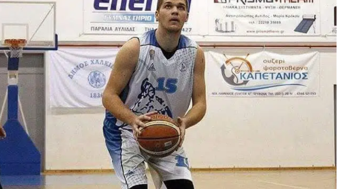 Νεκρός στην άσφαλτο νεαρός μπασκετμπολίστας