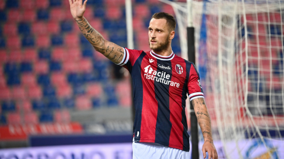 Μπολόνια - Σπέτσια 2-1: Το γύρισε μόνος του ο Αρναούτοβιτς - Δείτε τα γκολ