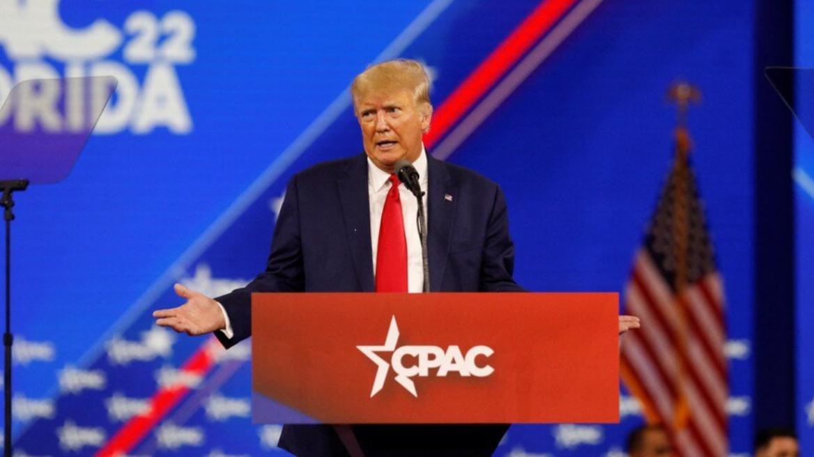 Πόλεμος στην Ουκρανία:  Ο Τραμπ καταδικάζει τη ρωσική εισβολή και αποκαλεί «χαζούς» τους δυτικούς ηγέτες