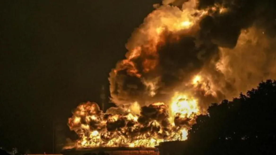 Πόλεμος στην Ουκρανία: Ισχυρή έκρηξη κοντά σε σιδηροδρομικό σταθμό του Κιέβου - Δείτε βίντεο