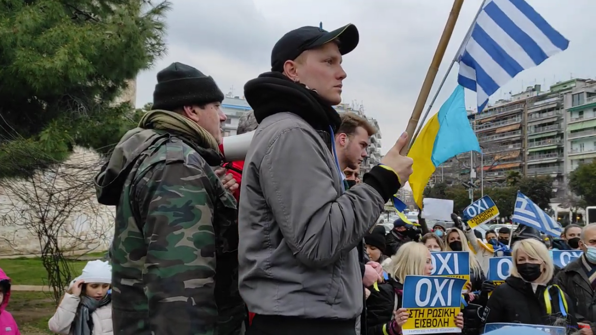 Θεσσαλονίκη: Ουκρανοί ψέλνουν τον εθνικό ύμνο της Ελλάδας και τραγουδούν Μίκη Θεοδωράκη - Δείτε βίντεο