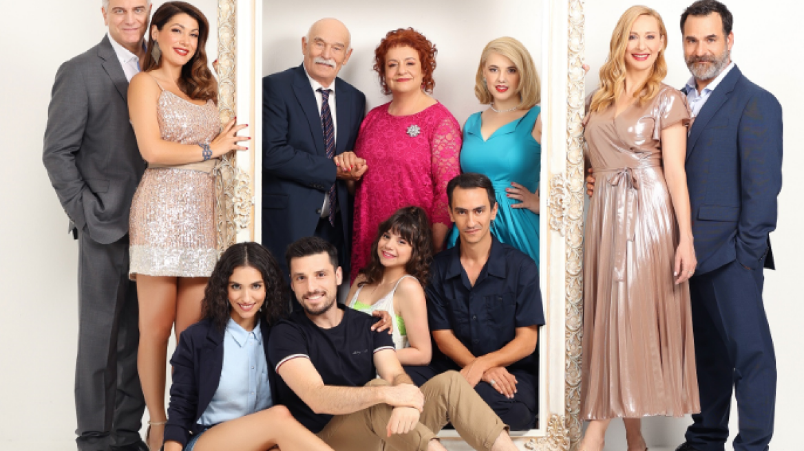 Μην αρχίζεις τη μουρμούρα: Η Καίτη και η Πιλάρ ετοιμάζουν κολεξιόν νυφικών