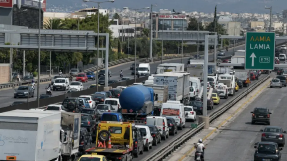 Κίνηση στους δρόμους: Πού έχει μποτιλιάρισμα στην Αθήνα