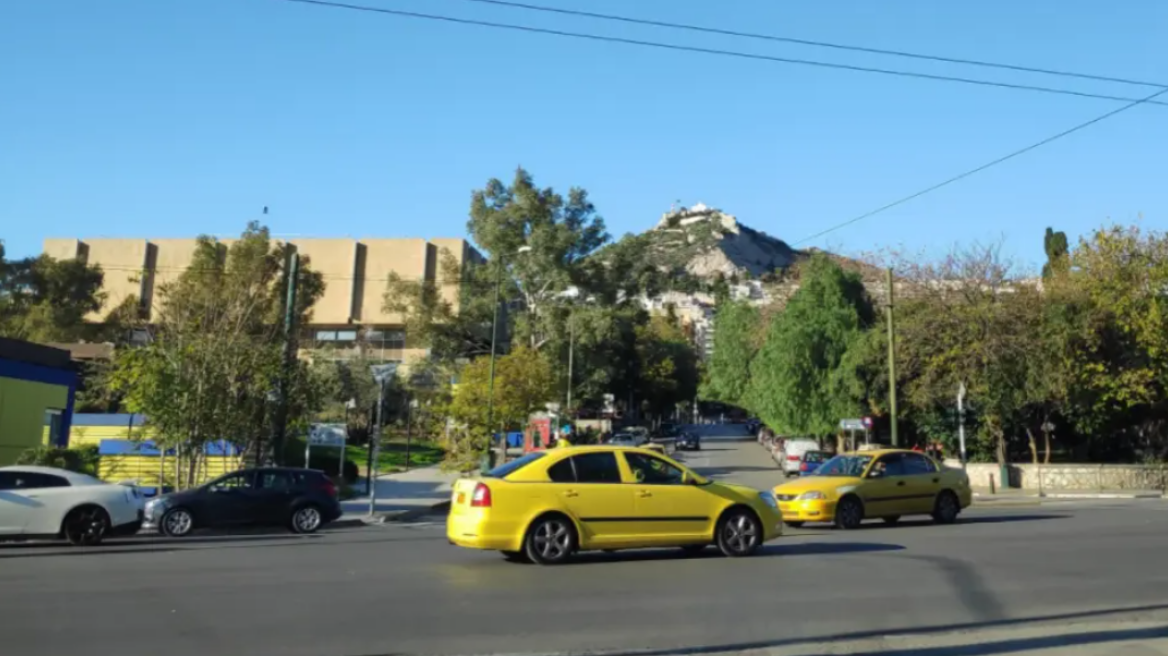 Κίνηση στους δρόμους: Πού θα συναντήσετε μποτιλιάρισμα τώρα στην Αθήνα