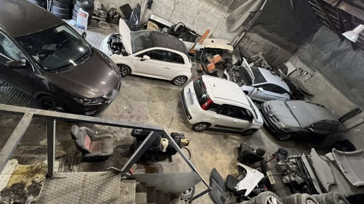 Έκλεβαν αυτοκίνητα και τα πωλούσαν κομμάτι-κομμάτι...