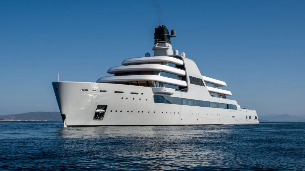 Ρομάν Αμπράμοβιτς: Στα τουρκικά παράλια το υπερπολυτελές γιοτ «My Solaris»