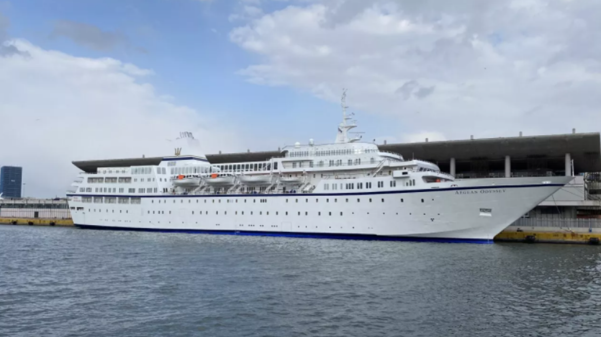 Το «Aegean Odyssey» κάνει ποδαρικό για την κρουαζιέρα στην Ελλάδα το 2022
