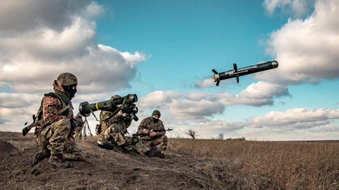 Πόλεμος στην Ουκρανία: Το Κίεβο ζητάει από τις ΗΠΑ πρόσθετη βοήθεια σε αντιαεροπορικούς και αντιαρματικούς πυραύλους 