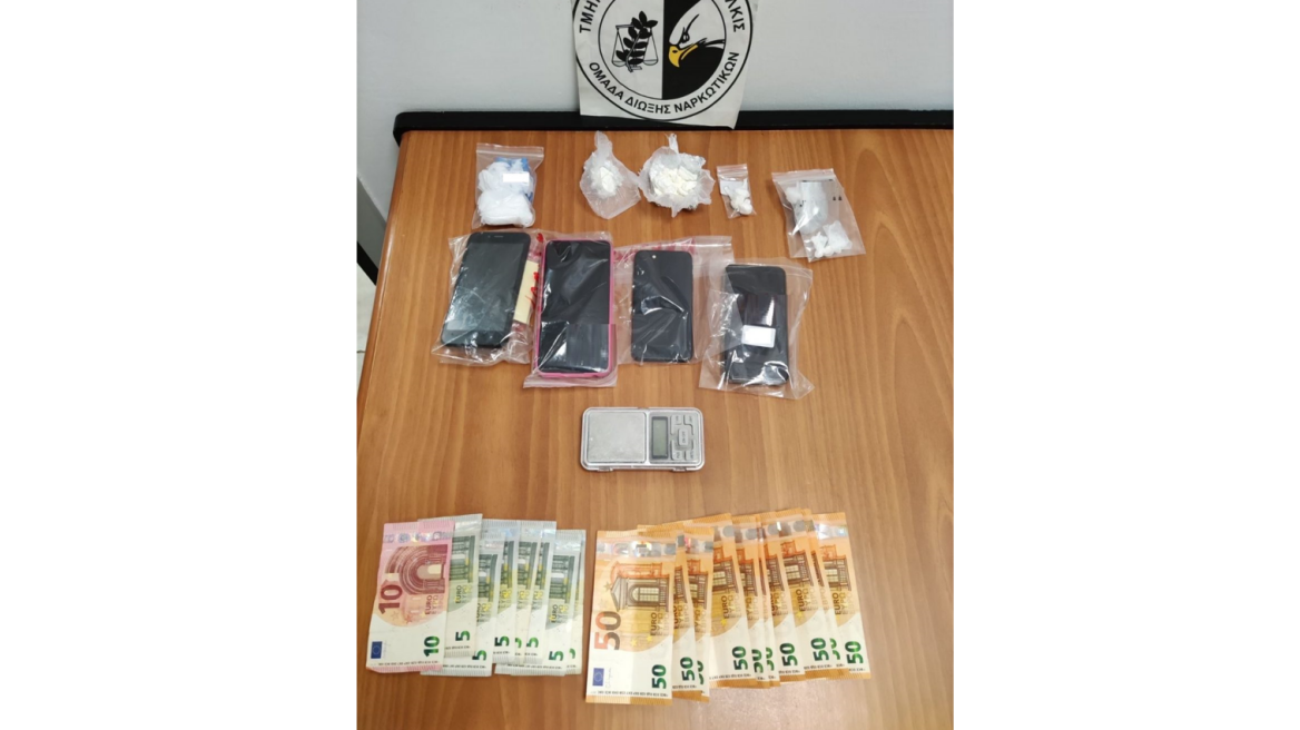 Θεσσαλονίκη: Τέσσερις Έλληνες και μια αλλοδαπή διακινούσαν κοκαΐνη