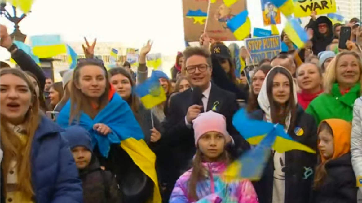 Πόλεμος στην Ουκρανία: Διεθνής φιλανθρωπική συναυλία για τη στήριξη της Ουκρανίας - Από την πλατεία Κοτζιά μεταδίδεται στην Αθήνα 