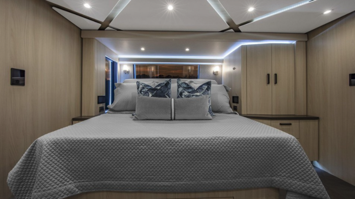 Αυτή είναι η Μύκονος που... κινείται - Των εκατομμυρίων ευρώ (+video)