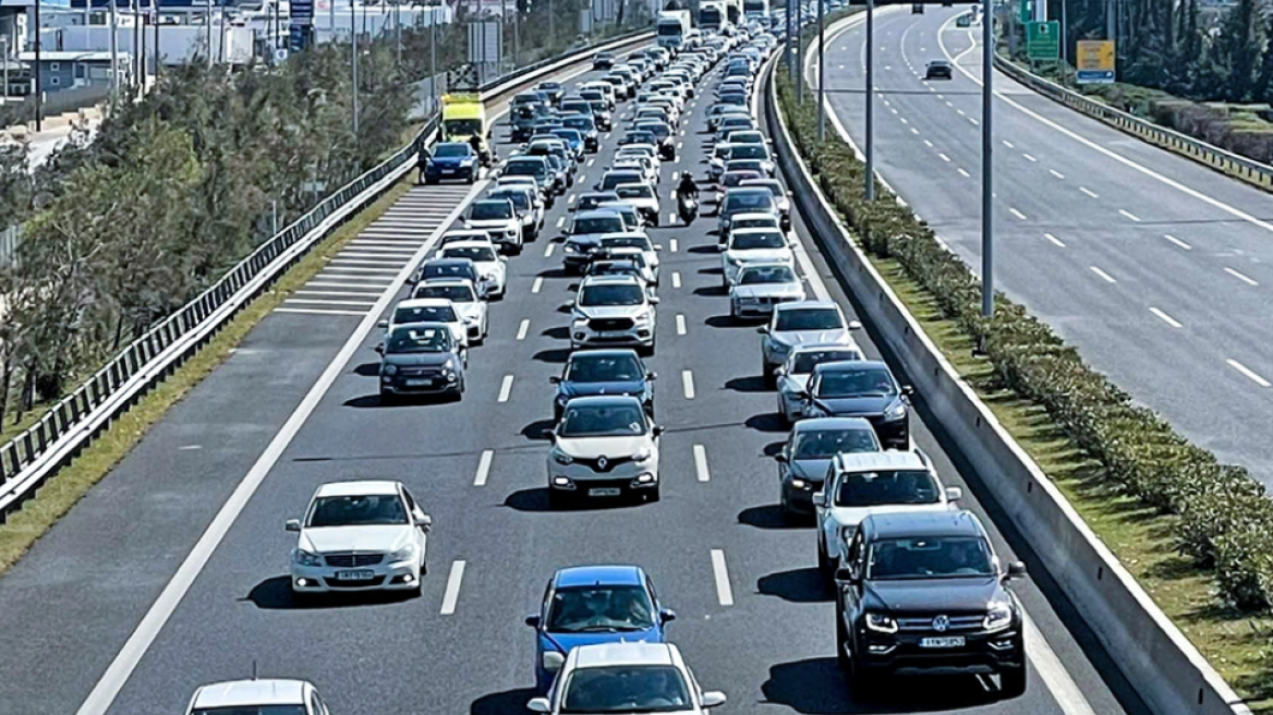 Κίνηση στους δρόμους: Πού έχει μποτιλιάρισμα τώρα στην Αθήνα