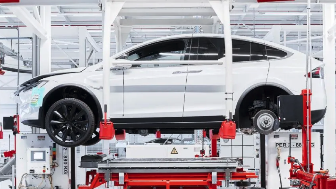 Ένοχη η Tesla - Πρόστιμο μαμούθ...