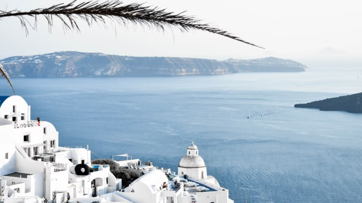 Το 2023 η επιστροφή του παγκόσμιου τουρισμού στα προ πανδημίας επίπεδα