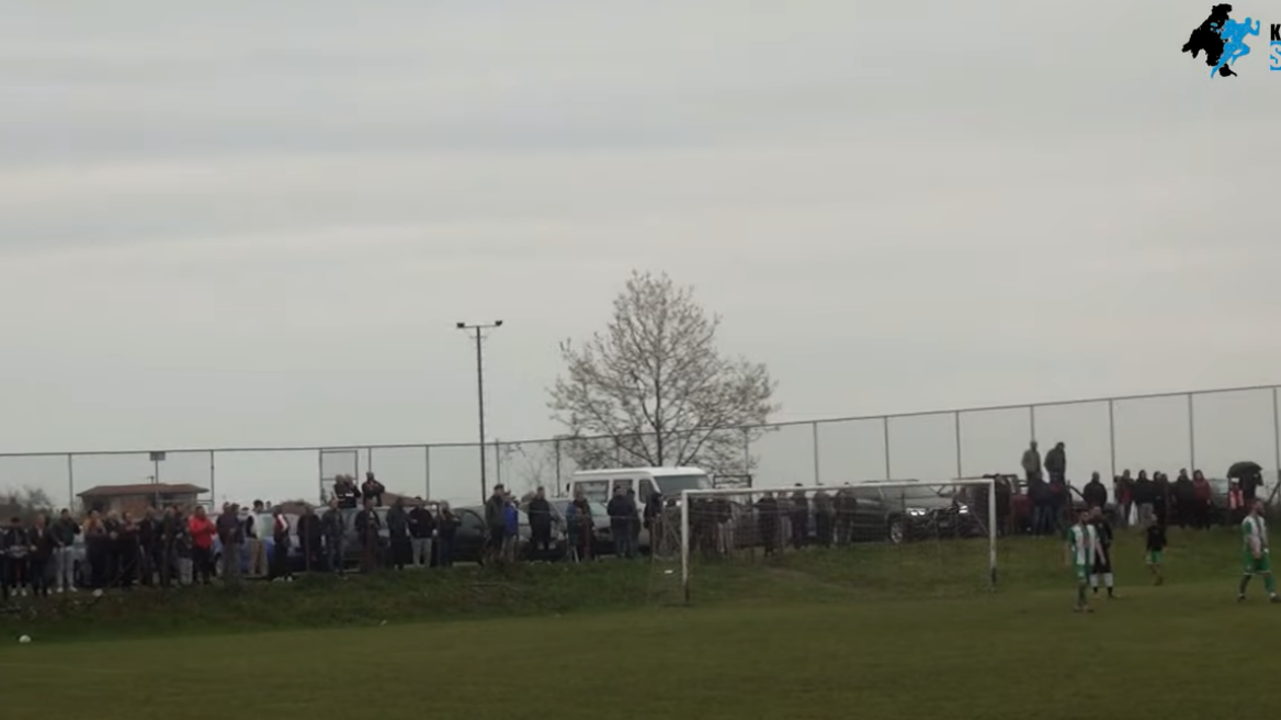 Η στιγμή των πυροβολισμών στο Aπόλλων Ράχης-Ερμής Εξοχής: Έριχνε σε κάθε γκολ της ομάδας του - Δείτε βίντεο